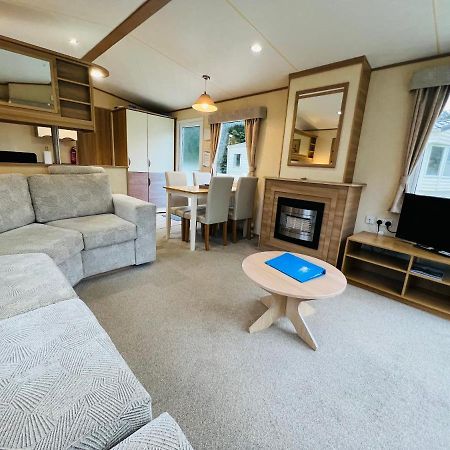 2 Bedroom Caravan Lg13, Shanklin, Isle Of Wight Eksteriør bilde